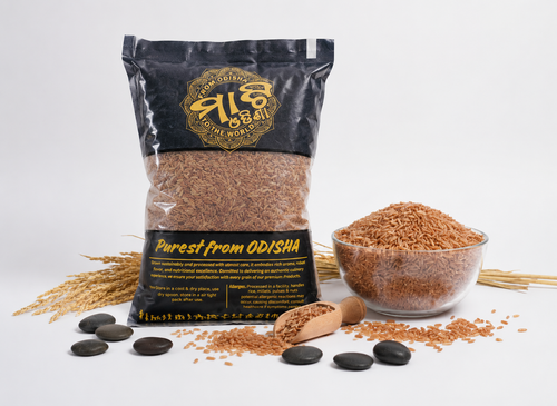 Experience the rich heritage of Odisha with our premium Red Matta Rice, a traditional variety known for its unique flavor and nutritional benefits. Grown in the fertile plains of Odisha, this rice is characterized by its beautiful reddish-brown hue and distinct nutty taste, making it a perfect addition to your meals.